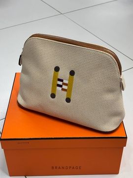 Косметичка бежевая с коричневой окантовкой от Hermès BP5-771039