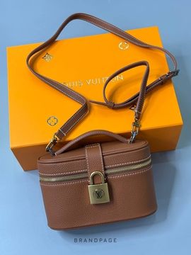 Сумка коричневая от Louis Vuitton BP5-393516