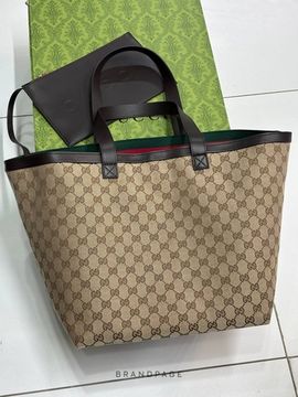 Шоппер бежевый с коричневым узором от Gucci BP5-522077