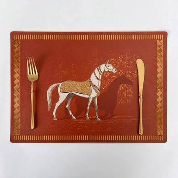 Красно-оранжевая салфетка Hermes BP-15914 для стола