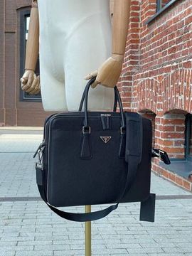 Практичный портфель Prada BP-40216