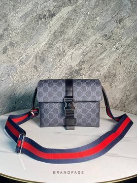 Сумка-мессенджер тёмно-серая с чёрной отделкой от Gucci Super Mini GG BP5-268170