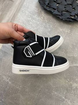 Кеды кожаные Givenchy BP-38792