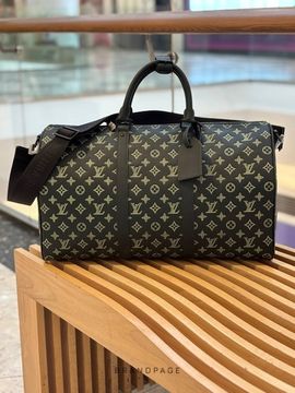 Дорожная сумка тёмно-зелёная от Louis Vuitton Keepall Bandoulière 50 BP5-667936
