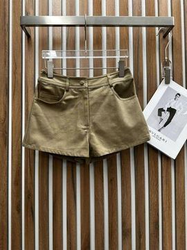 Коллекционный женский костюм Valentino BP-48985