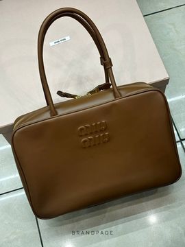 Сумка коричневая от Miu Miu BP5-175261