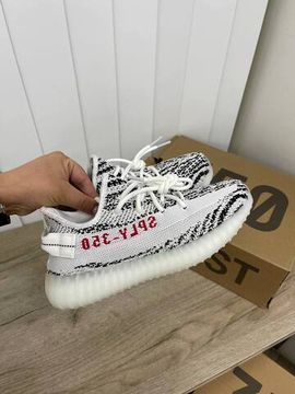 Мужские кроссовки Adidas Yeezy Boost BP-36879