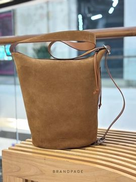 Сумка карамельно-коричневая от Loewe BP5-848426