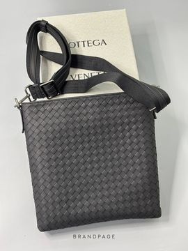 Сумка через плечо чёрная от Bottega Veneta BP5-568790