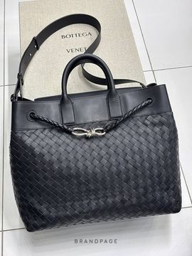 Сумка чёрная от Bottega Veneta BP5-964587