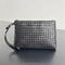 Клатч Bottega Veneta Intrecciato Piccolo Prism Pouch, чёрный — фото 1 [ARMORS b0028a7bd0d8-001]