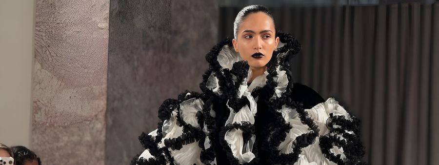 Коллекция Schiaparelli от Дэниела Розберри: триумф сюрреализма на подиуме