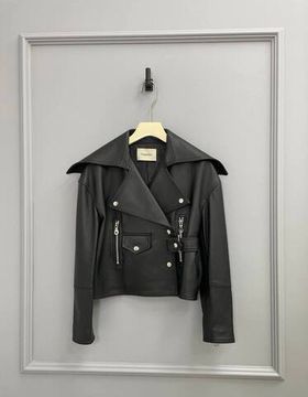 Куртка Nanushka повседневная BP-28568