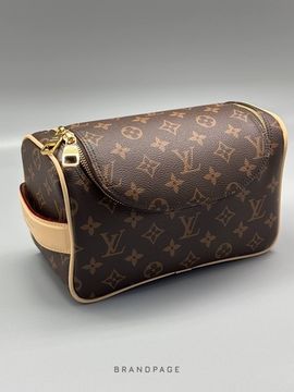 Несессер коричневый с бежевой отделкой от Louis Vuitton BP5-666258