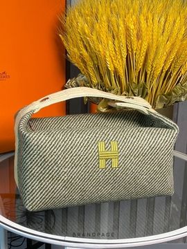 Несессер оливковый от Hermès BP5-869252