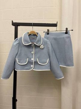 Костюм из высококачественных материалов Chanel BP-45830