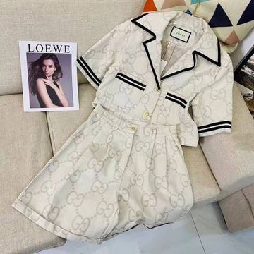 Дизайнерский костюм Gucci BP-14388