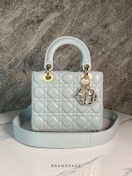 Сумка светло-голубая от Dior Lady Dior BP5-102554