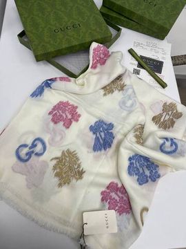 Gucci платок премиальный BP-31911