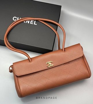 Сумка коричневая от Chanel BP5-228233