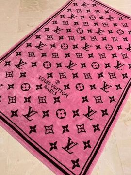 Полотенце розовое Louis Vuitton BP-41845