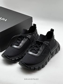 Кроссовки чёрные от Prada BP5-443614