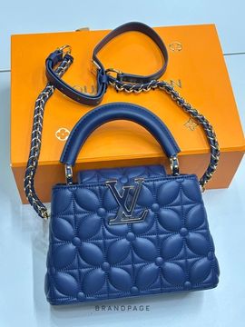 Сумка синяя от Louis Vuitton Capucines BP5-465081