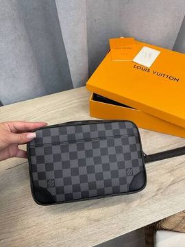 Борсетка BP-48378 от Louis Vuitton
